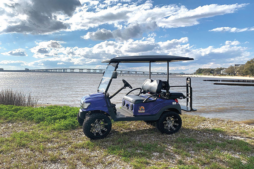 0720_GolfCarInTheNews_Cruising.jpg