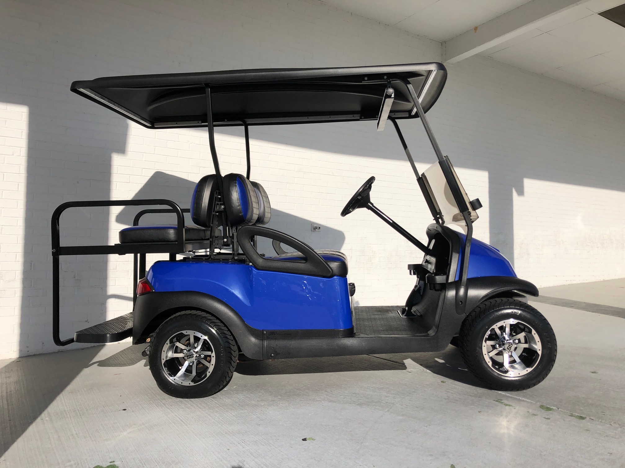 Low Cart Low Profile Blue Sportster Club Car Precedent | Golf Carts - Non Lifted