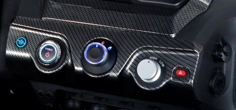 Features-ALL-d6-Advanced-Dash-Panel