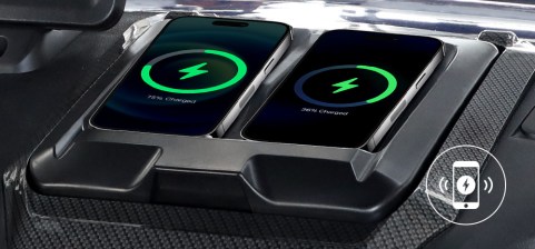 Features-ALL-d6-DOUBLE-WIRELESS-MOBILE-PHONE-CHARGING